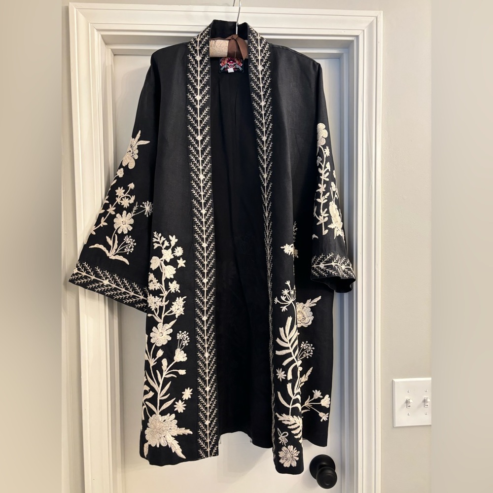 Johnny Was Linen Kimono. XL. Like new!